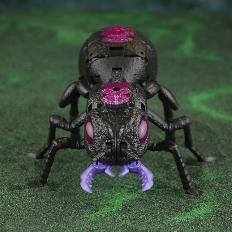 Hasbro Transformers Generations Selects Legacy Voyager Antagony Action Figure - Image 9